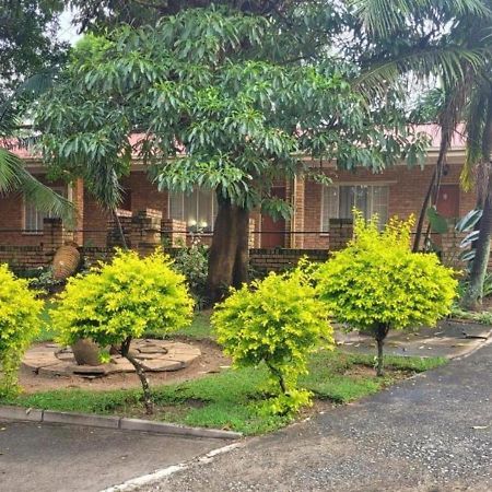 Mumo Lodge بادبلااس المظهر الخارجي الصورة